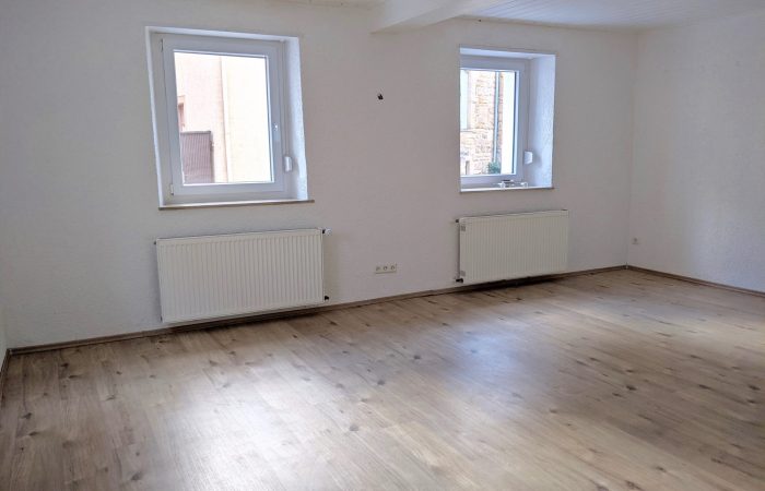 VERMIETET! Haus zu vermieten - 6 Zimmer mit Terrasse und Gewölbekeller in Niederkirchen - Wfl. ca. 160 m² - 1.200 € Kaltmiete pro Monat